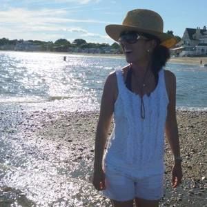 Meet your Posher, Julie